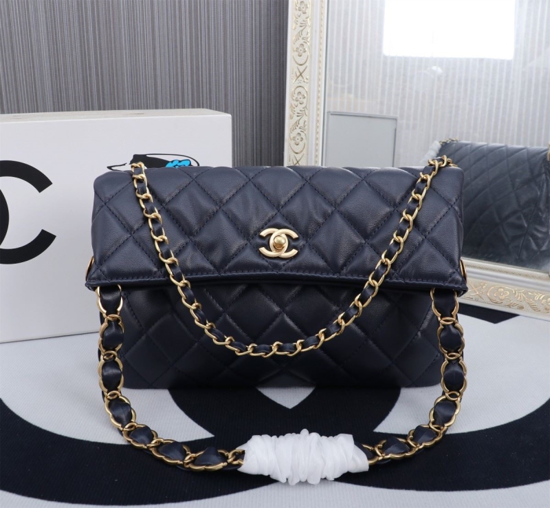 Ch**el shopping bags